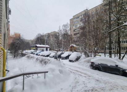 Б. Зеленовская 58